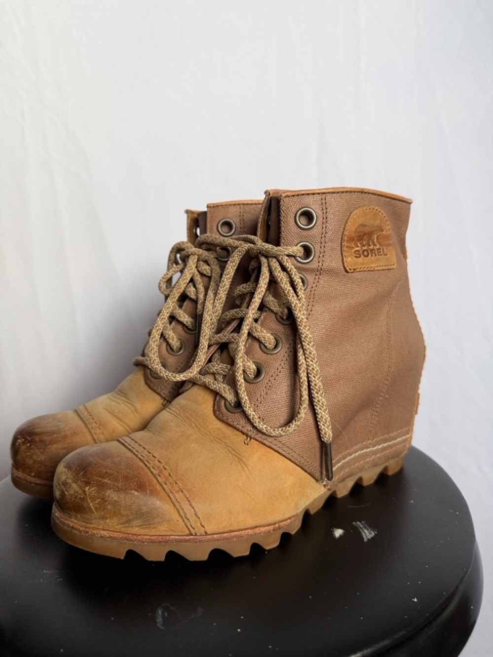 Sorel Tan/Brown Lace-Up Wedge Ankle Boots